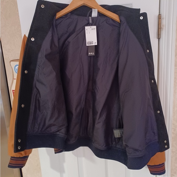 Brand Nee H&M Black and Brown Varsity Jacket - Picture 3 of 3